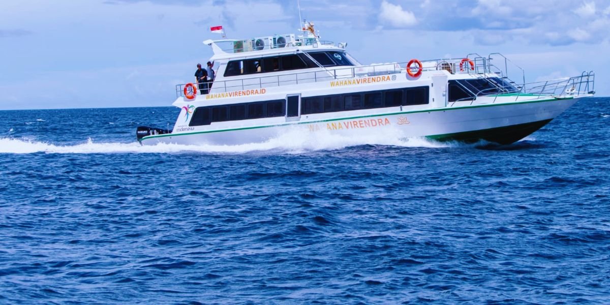 Wahana Fast Boat